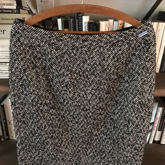 Pink Tartan Black and White Herringbone Wool Full Lined Pencil Skirt 10 Like New - Picture 7 of 16